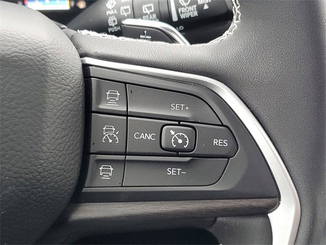 New 2025 Jeep Grand Cherokee L Limited w/ Trailer Tow Package image 24