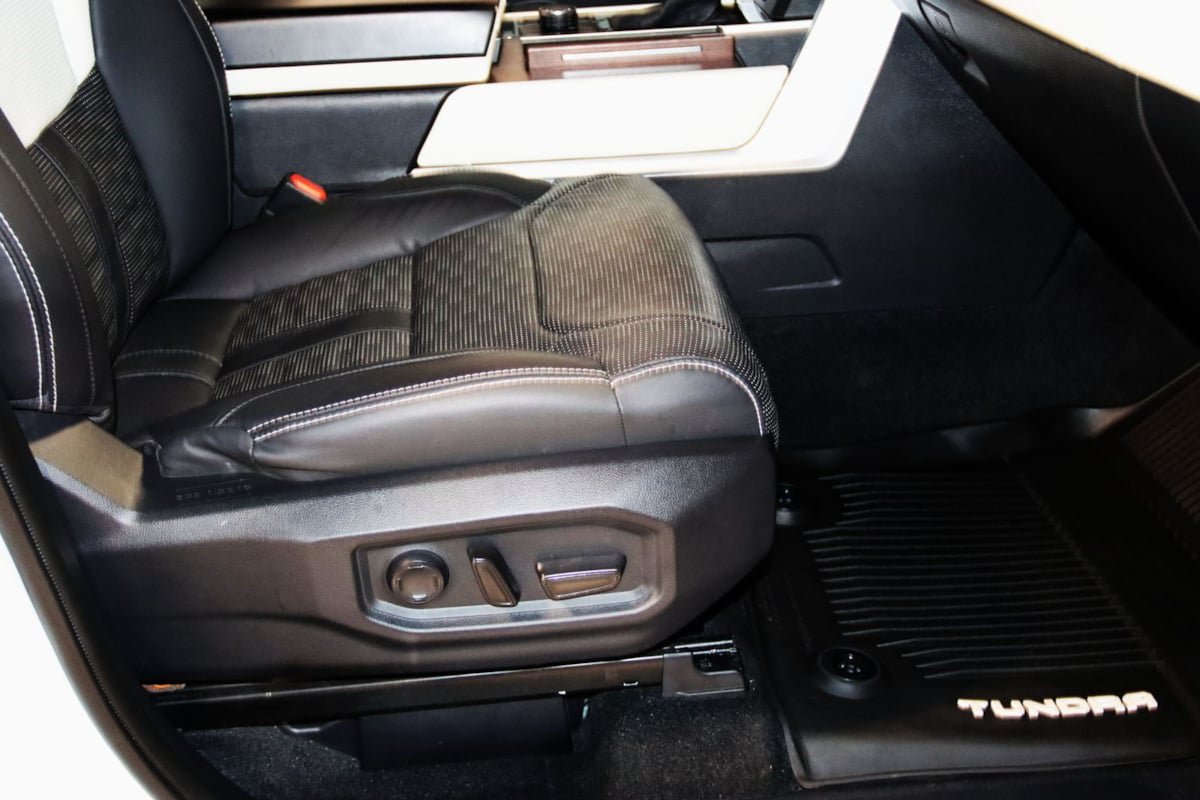 Used 2024 Toyota Tundra Capstone AWD/4WD image 64
