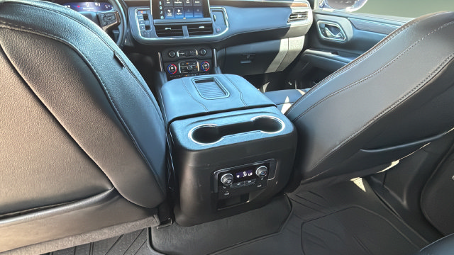 Used 2024 Chevrolet Tahoe High Country AWD/4WD image 21