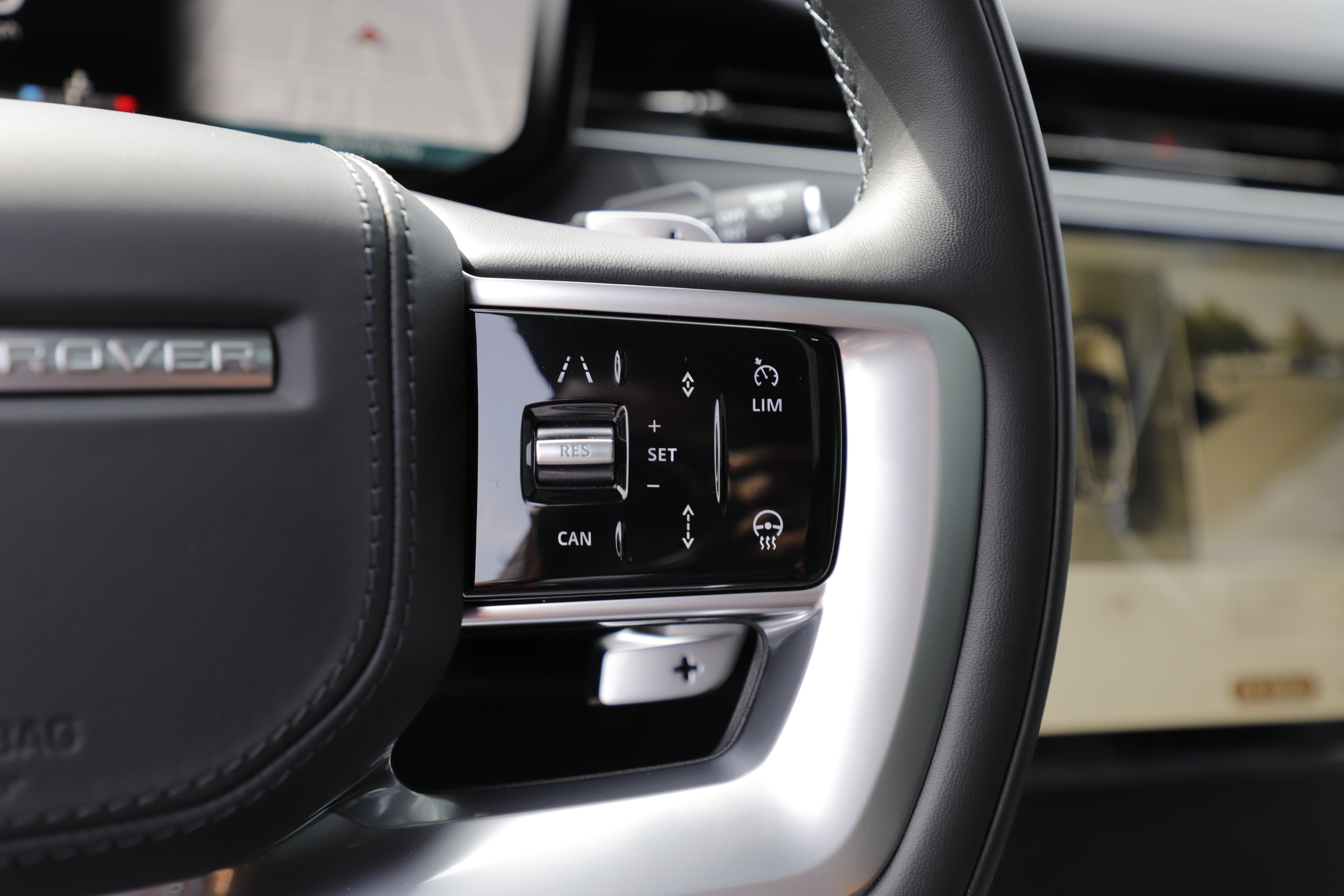 New 2026 Land Rover Range Rover SE AWD/4WD image 24