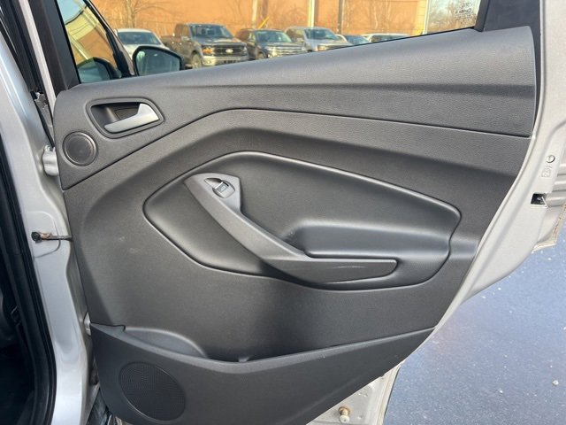 Used 2017 Ford Escape SE w/ Equipment Group 201A image 12