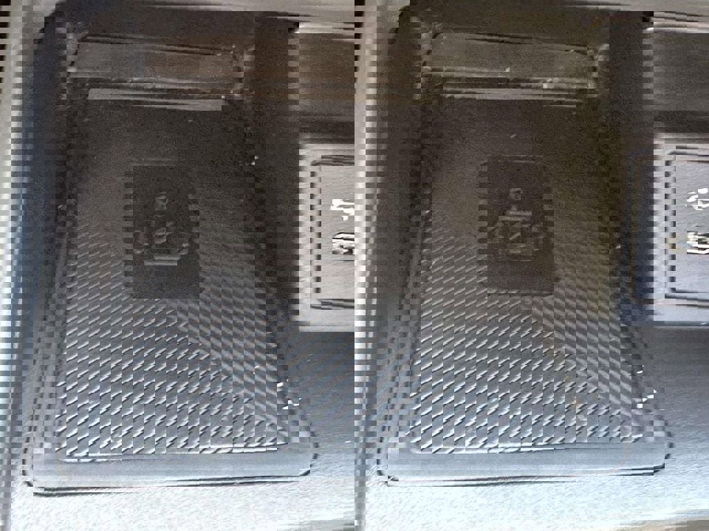 Used 2025 INFINITI QX55 Luxe w/ Cargo Package image 28