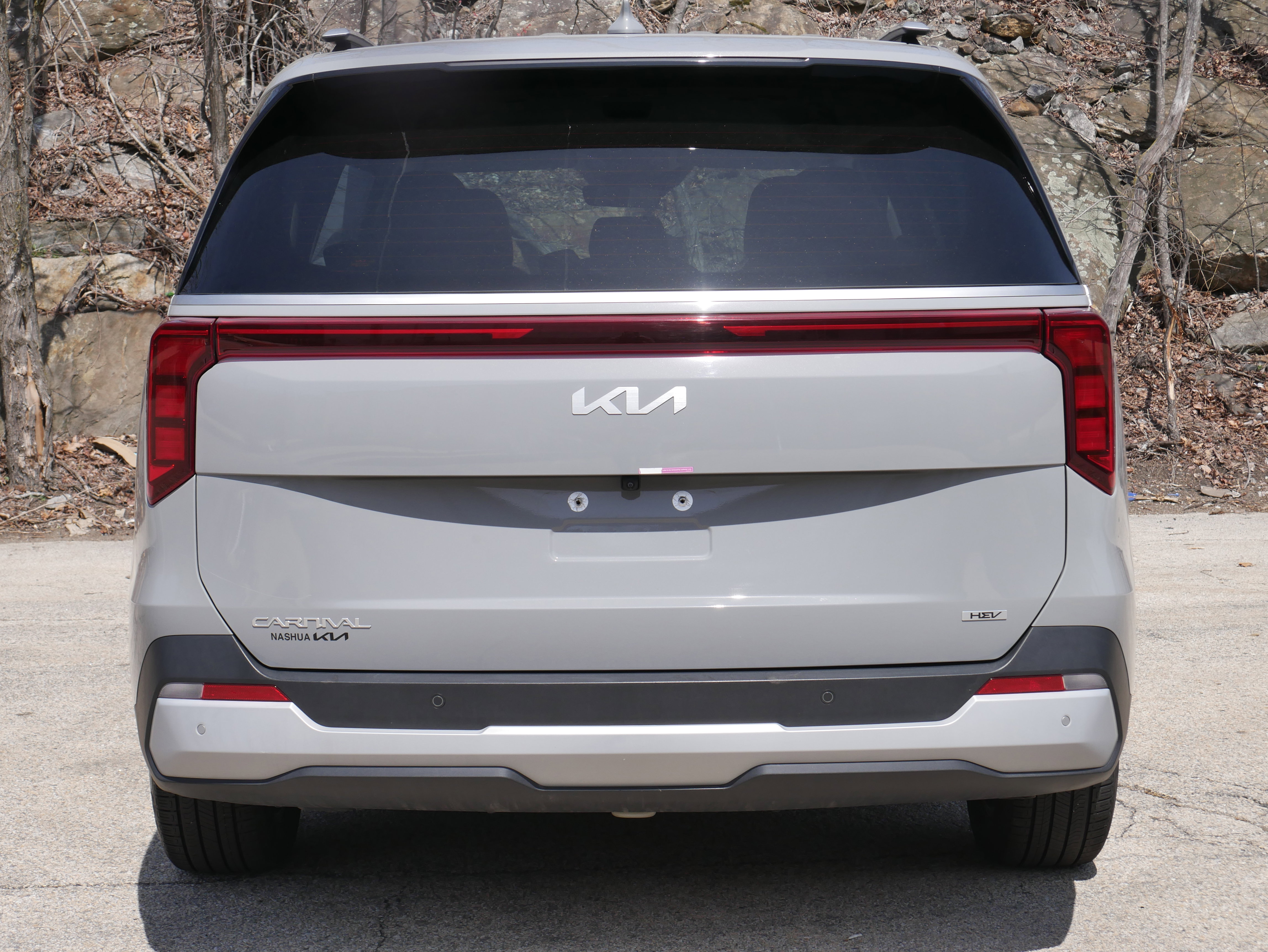 Certified 2025 Kia Carnival EX image 5