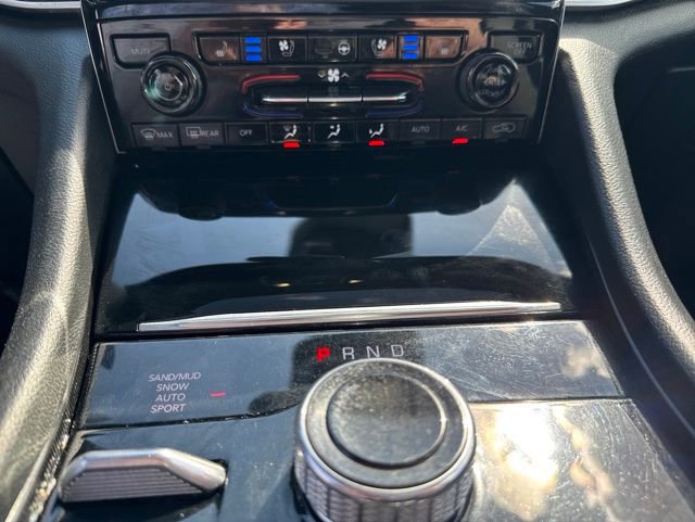 Used 2024 Jeep Grand Cherokee L Limited w/ Luxury Tech Group II AWD/4WD image 33