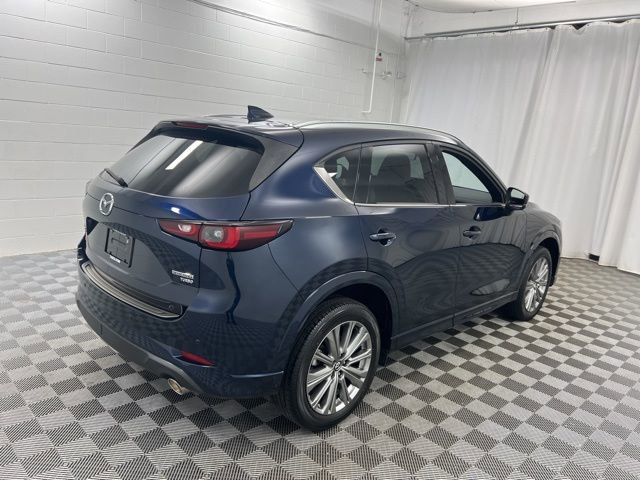 Used 2023 MAZDA CX-5 Signature image 4