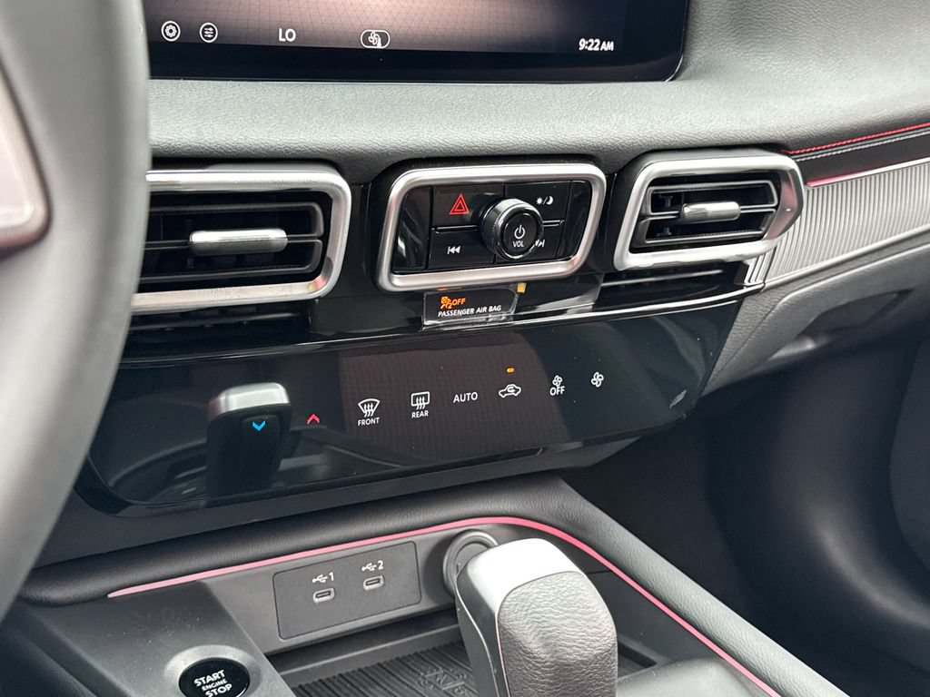 New 2026 Nissan Sentra SR w/ Floor Mat Package FWD image 14