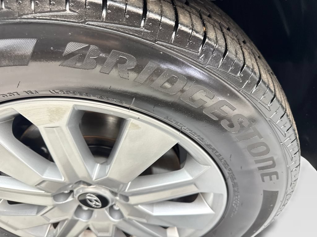 Used 2025 Hyundai Palisade SE FWD image 89