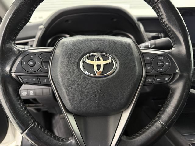 Used 2022 Toyota Camry SE FWD image 8