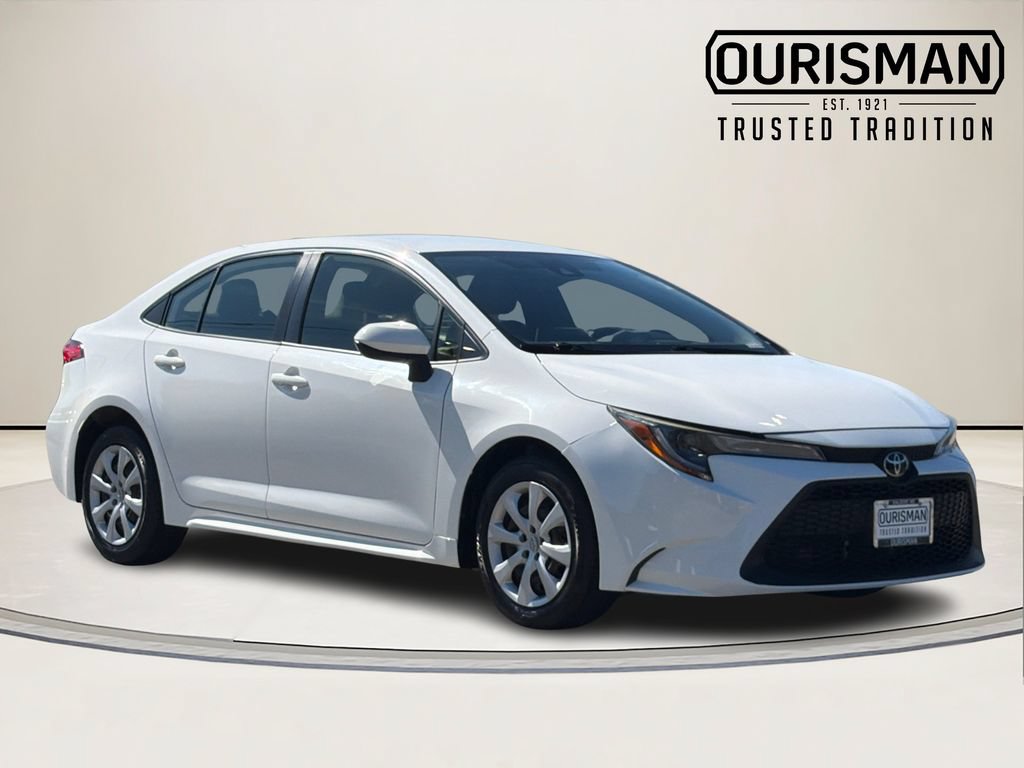Used 2021 Toyota Corolla LE FWD image 1