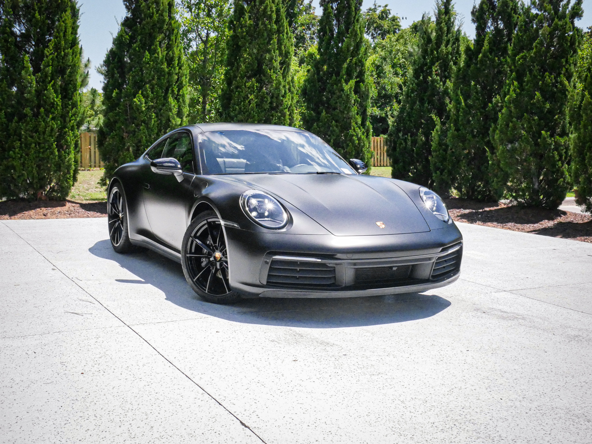 Used 2024 Porsche 911 Carrera RWD image 2