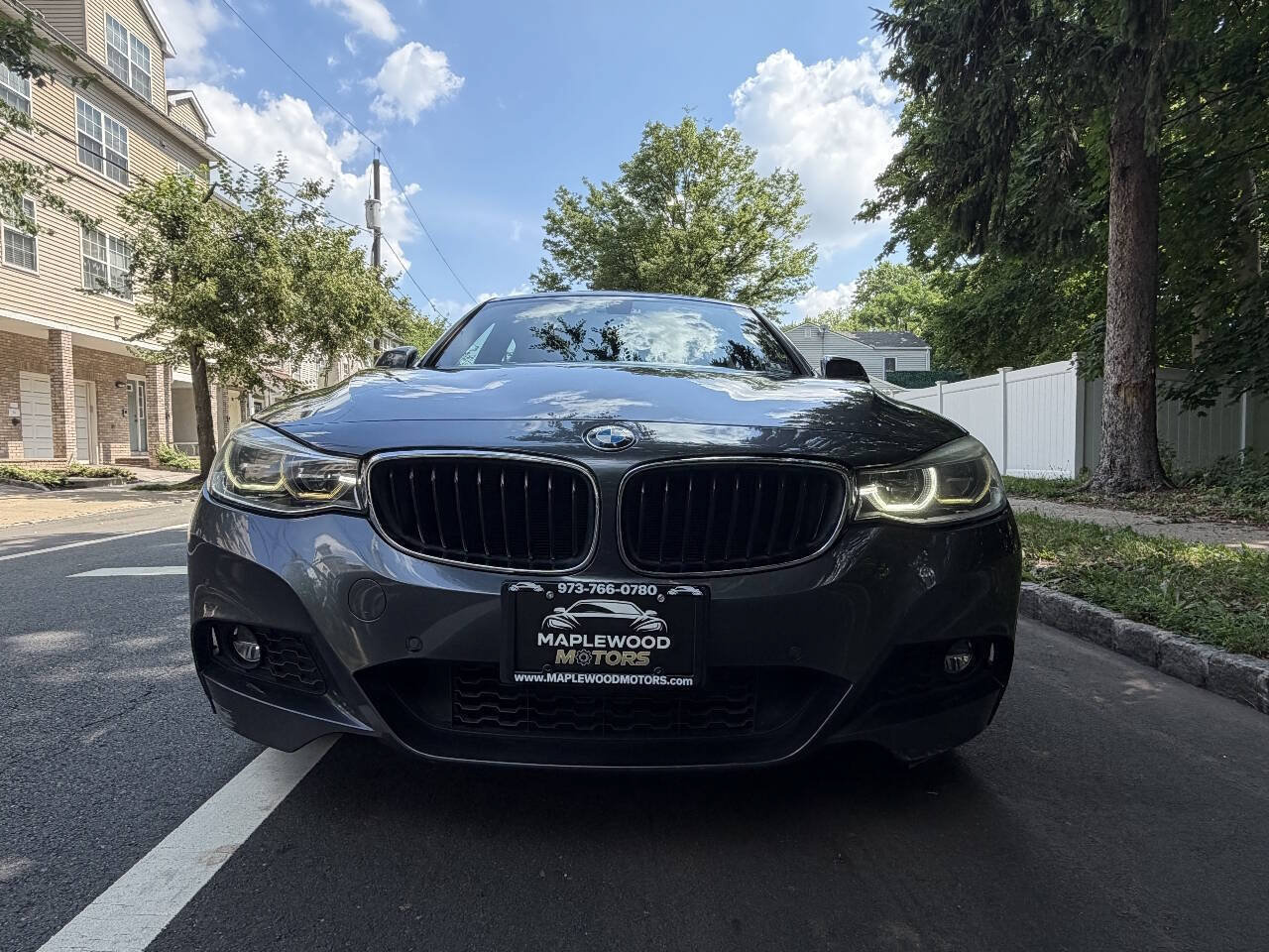Used 2017 BMW 330i Gran Turismo xDrive AWD/4WD image 3