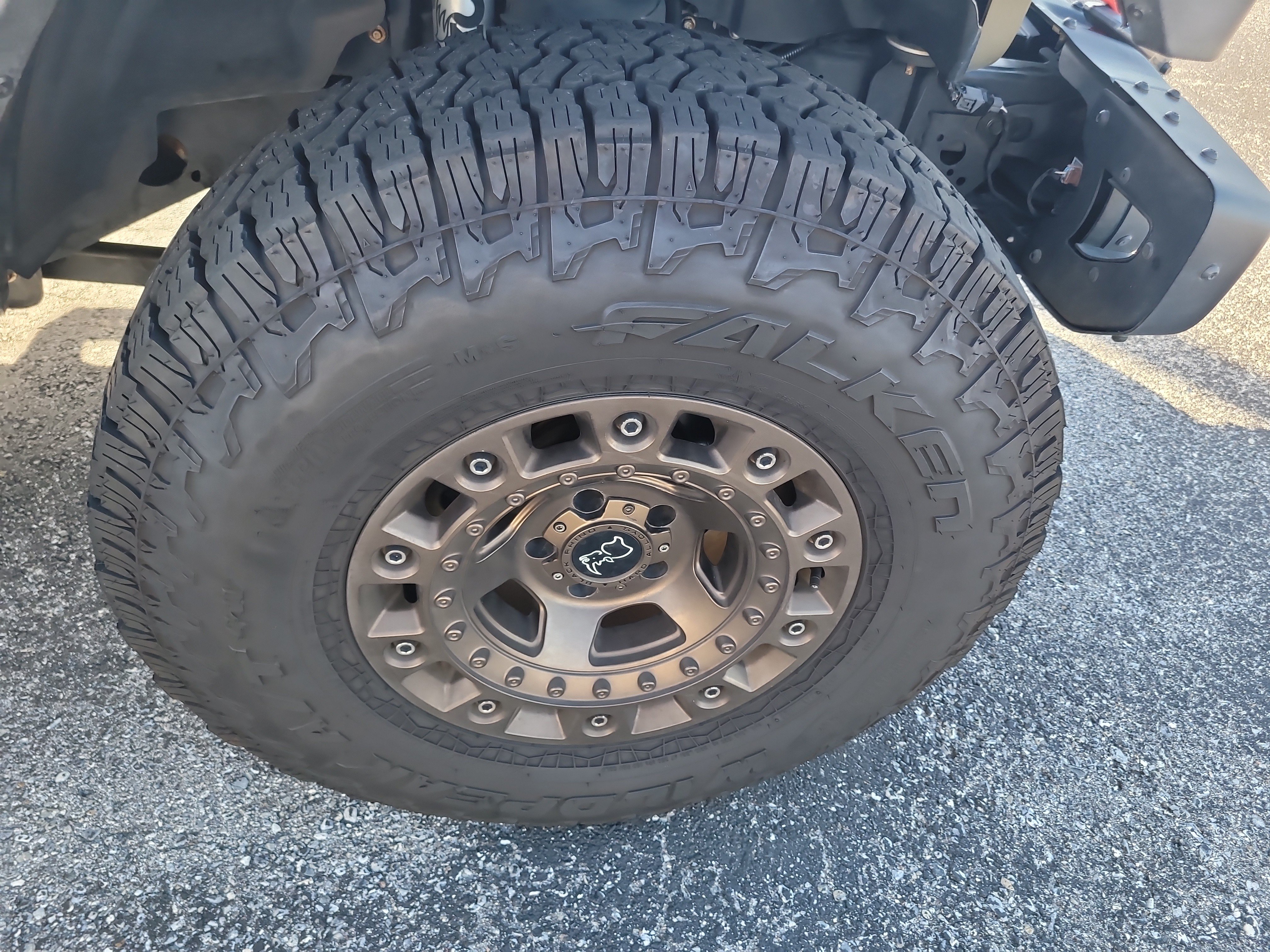 Used 2020 Jeep Gladiator Rubicon AWD/4WD image 9