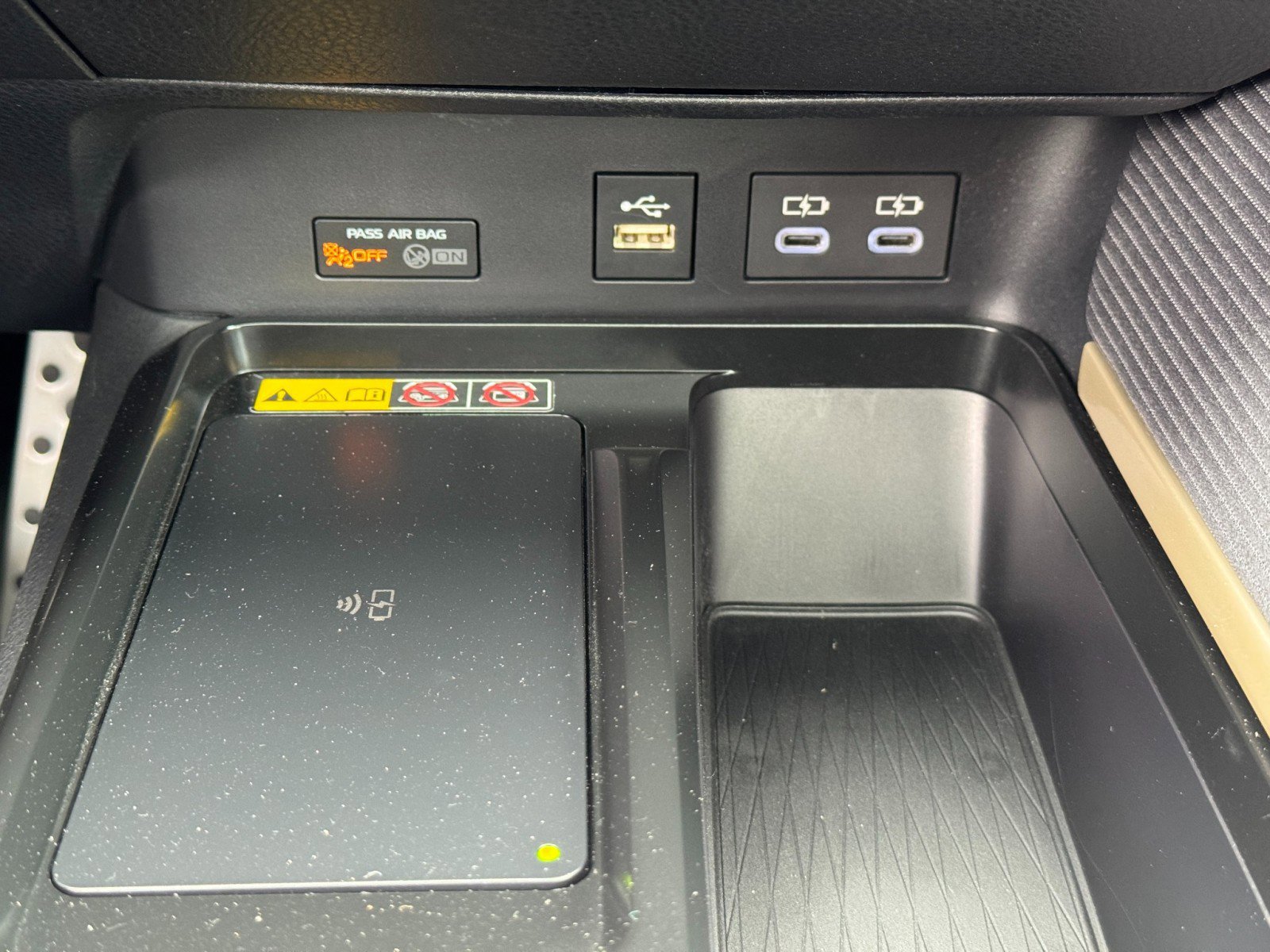 Used 2026 Toyota Camry SE w/ Multimedia Upgrade Package FWD image 29