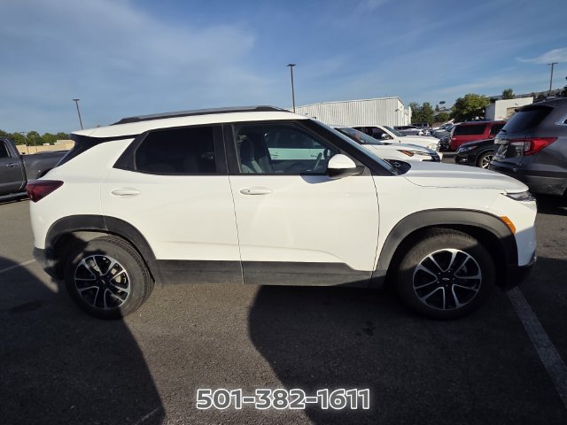Used 2025 Chevrolet TrailBlazer LT FWD image 6