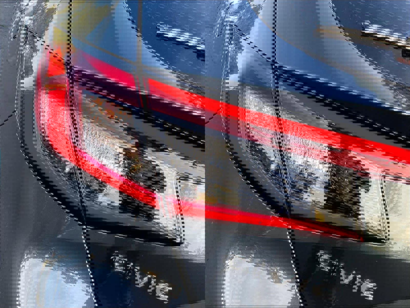 Used 2024 Honda Civic EX-L image 31