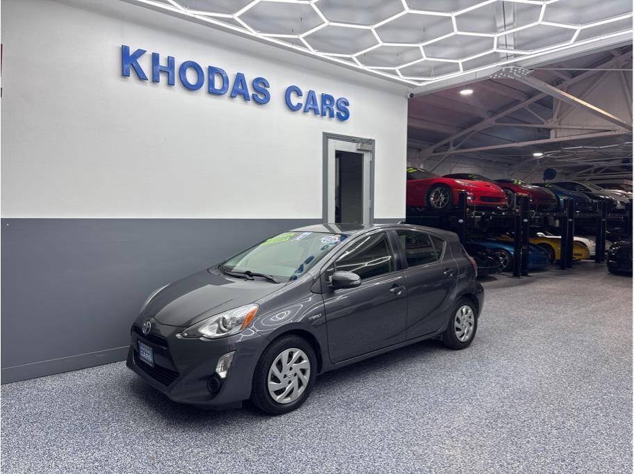 Used 2015 Toyota Prius C Two FWD image 2