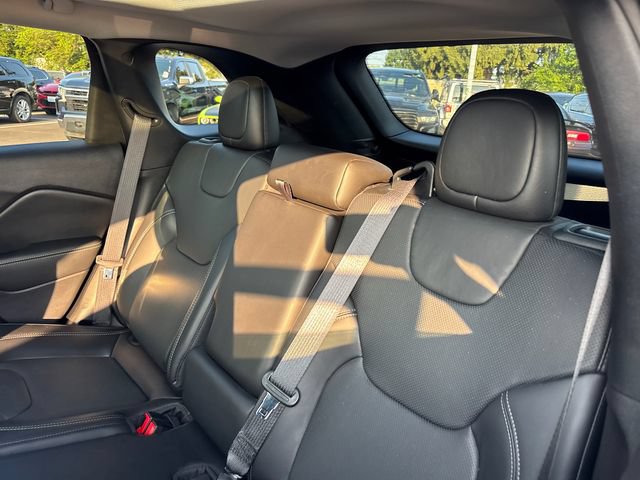 Used 2020 Jeep Cherokee Latitude Lux w/ Comfort/Convenience Group AWD/4WD image 8