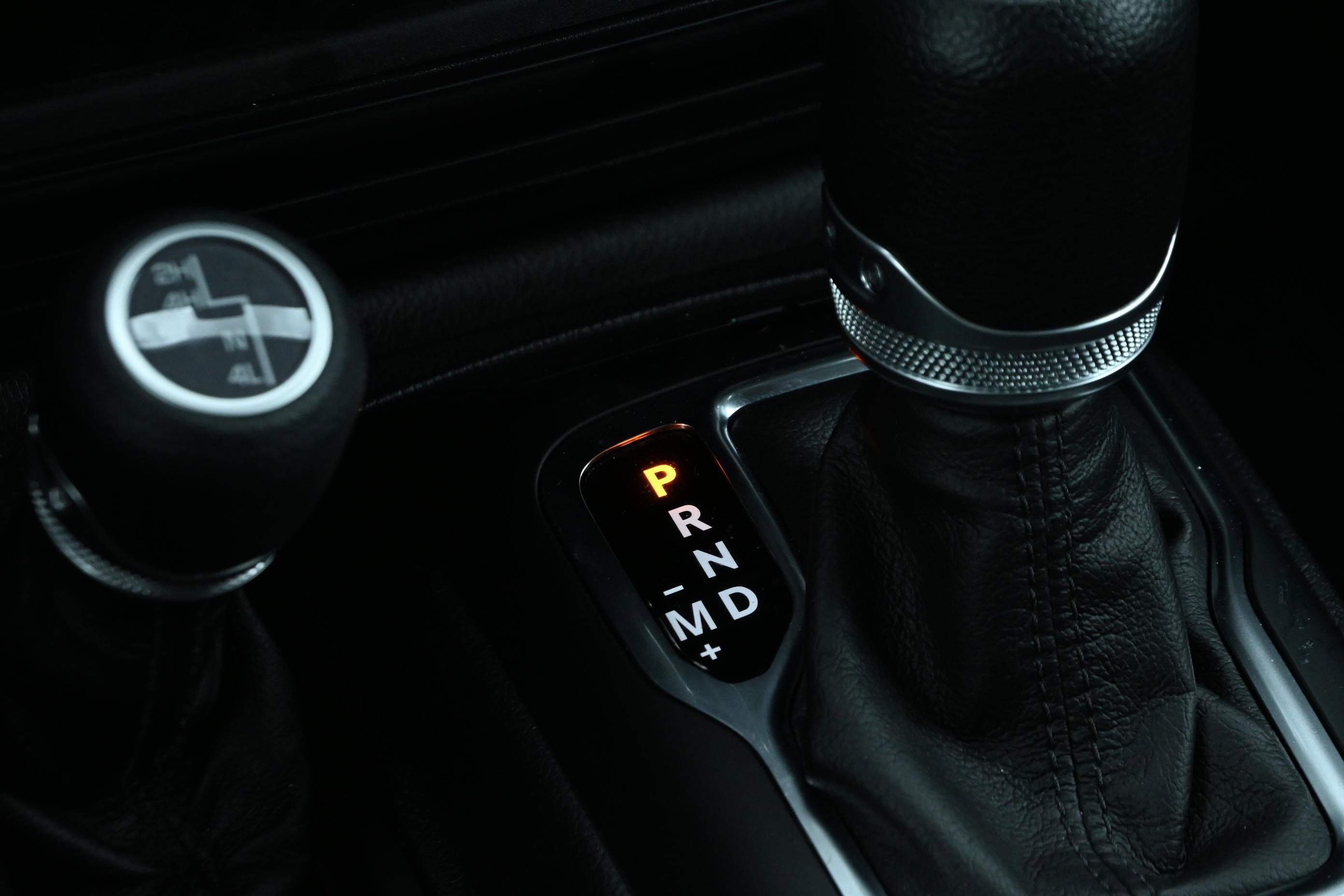 Used 2023 Jeep Wrangler Unlimited Sport image 23