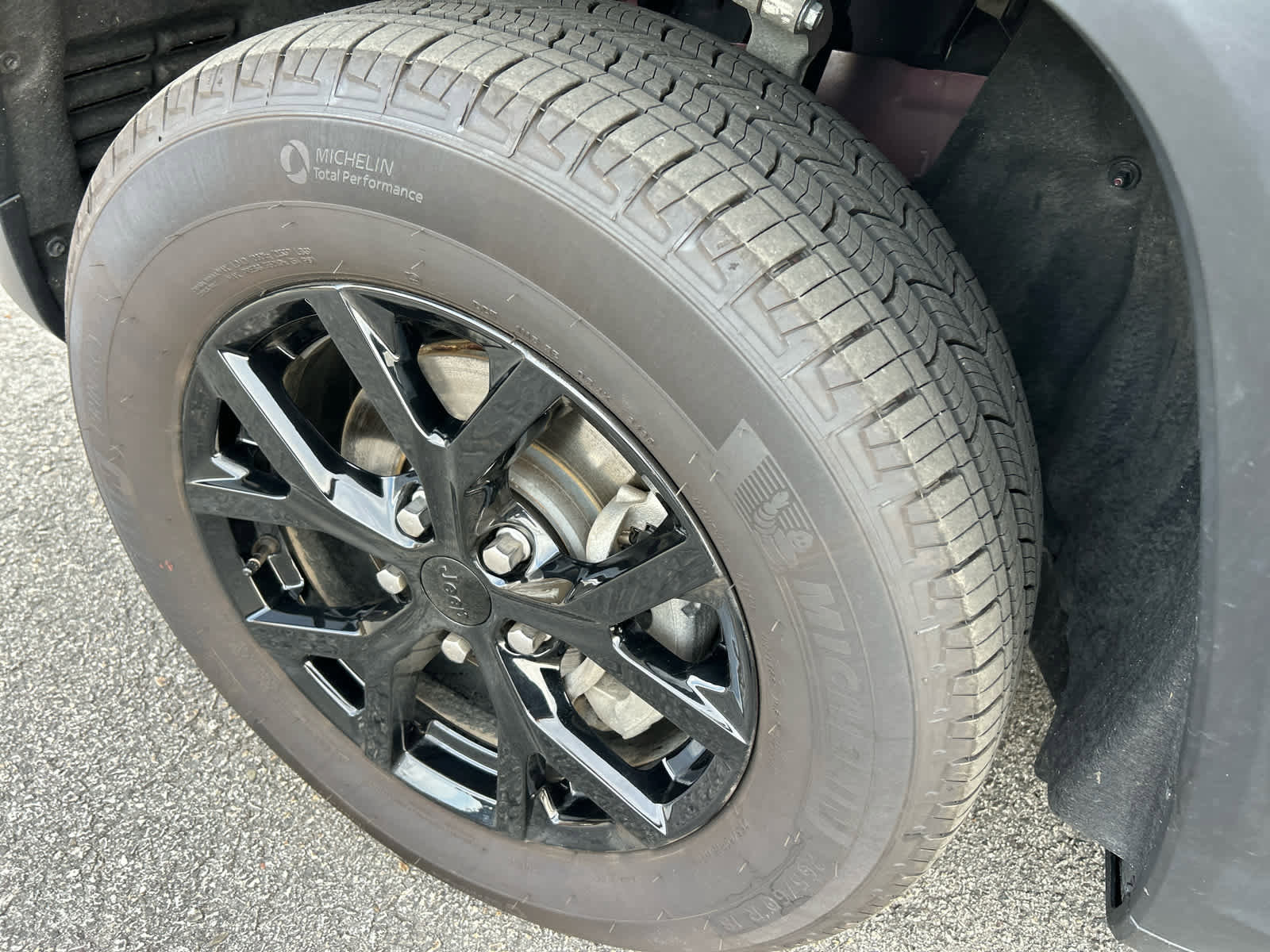 Used 2025 Jeep Grand Cherokee 4WD image 16