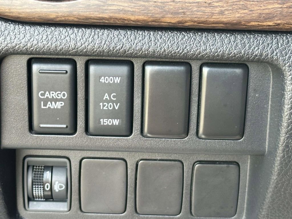 Used 2021 Nissan Titan Platinum Reserve RWD image 13