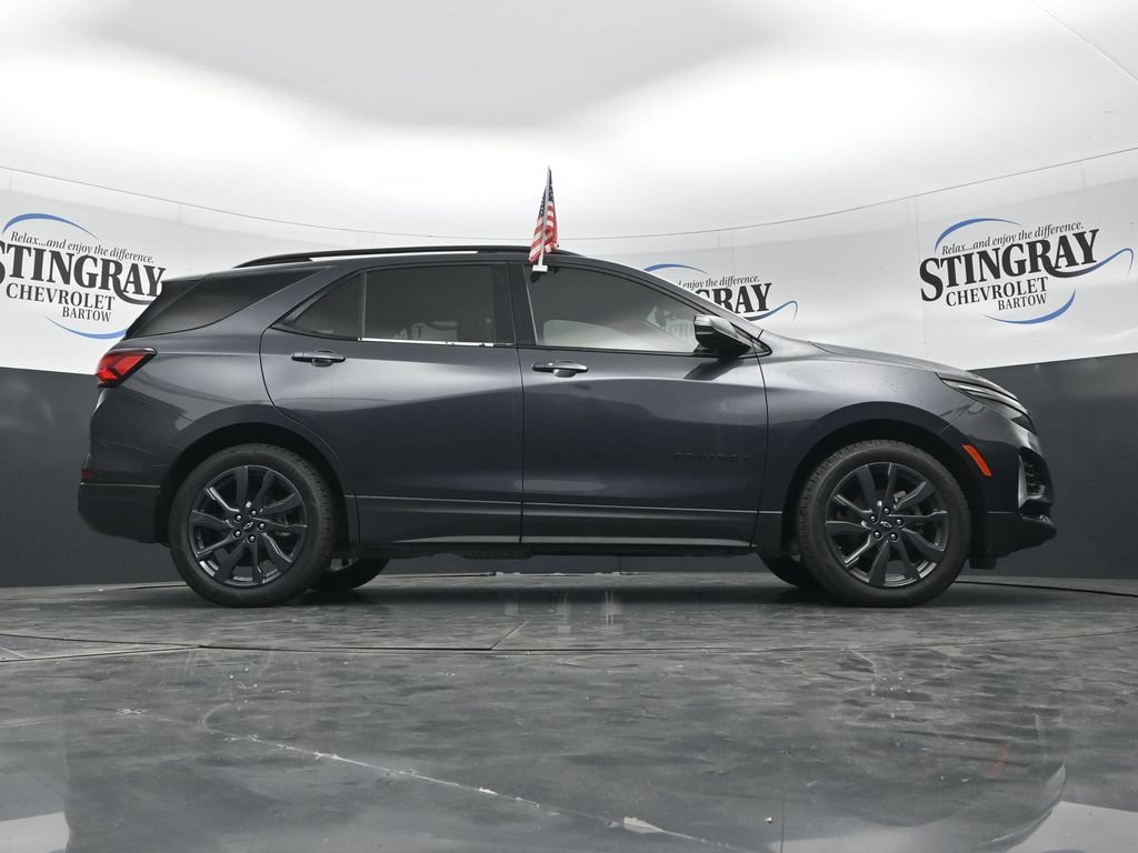 Used 2022 Chevrolet Equinox RS w/ RS Leather Package FWD image 36