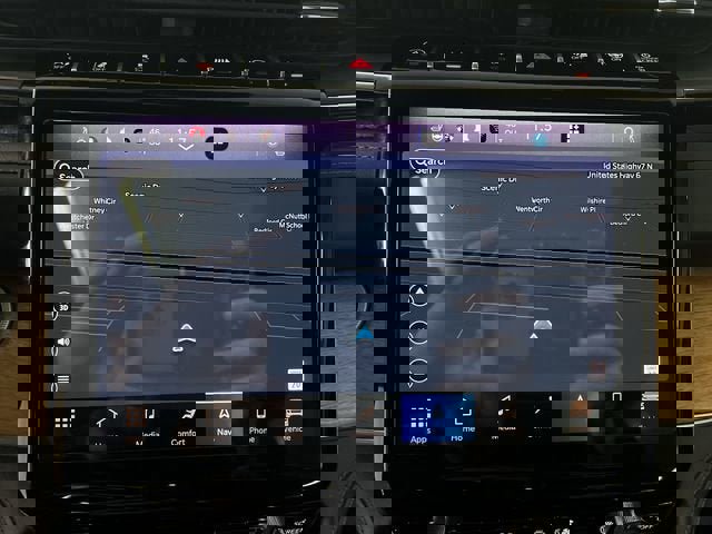 Used 2023 Jeep Grand Cherokee L Summit AWD/4WD image 14