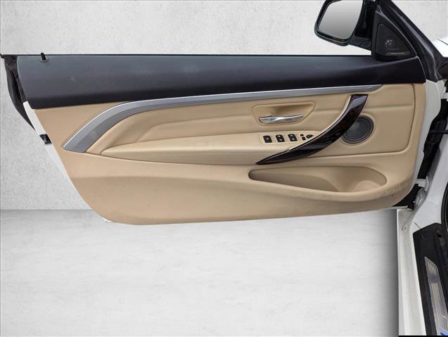 Used 2015 BMW 435i Convertible image 21