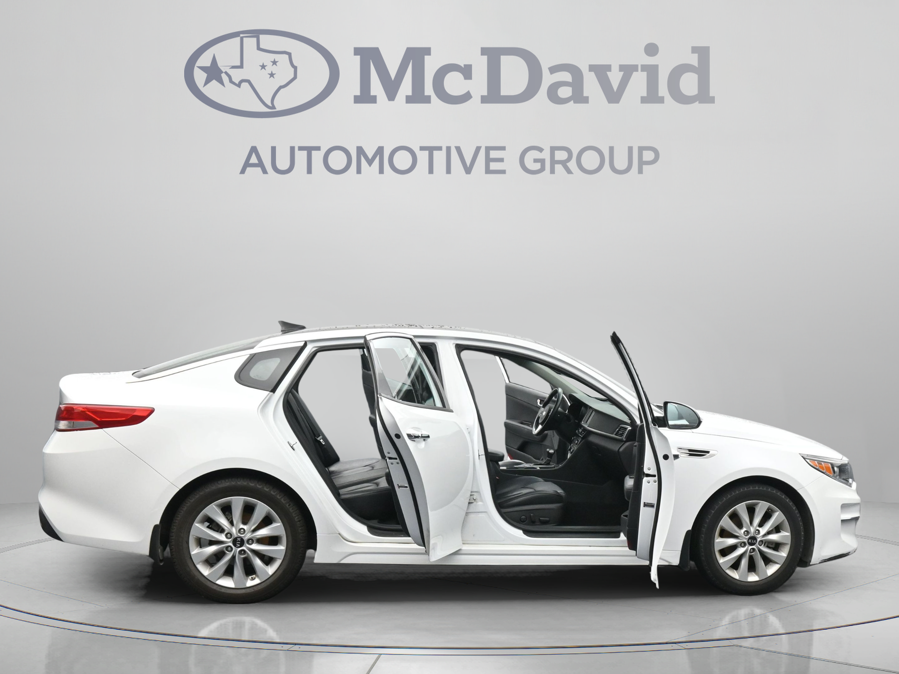 Used 2018 Kia Optima EX w/ Premium Package FWD image 41