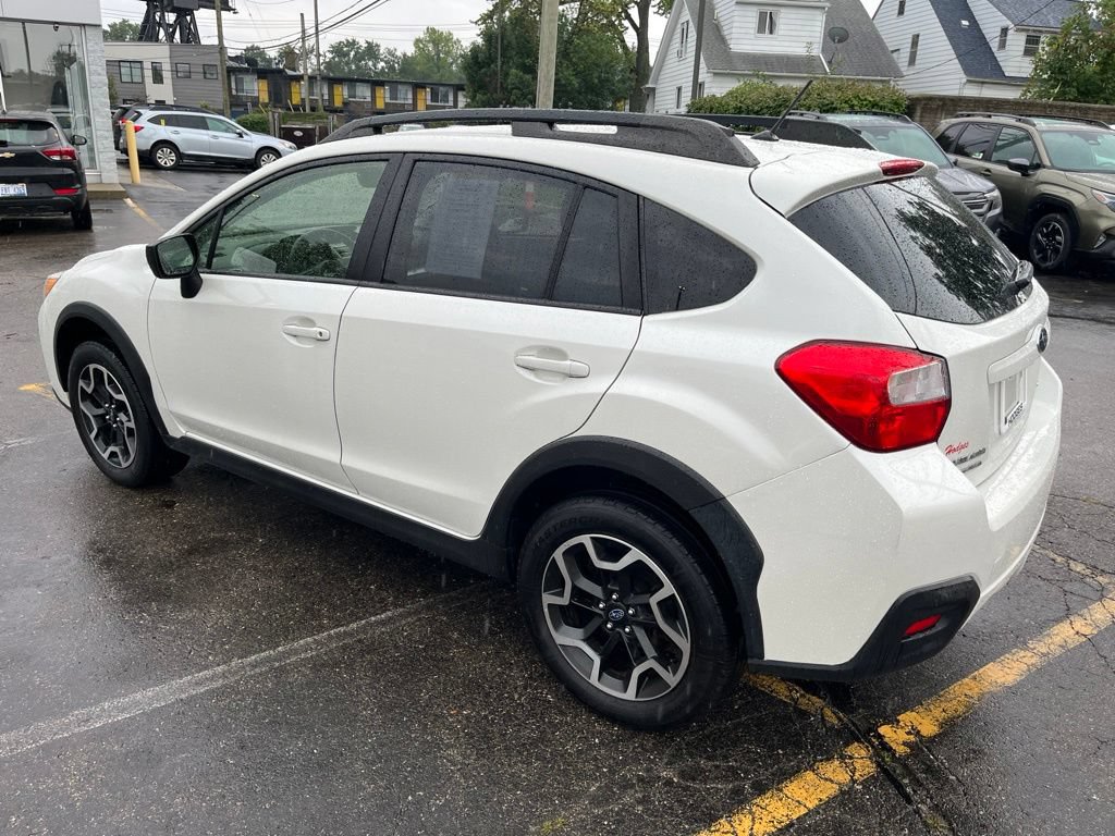 Used 2017 Subaru Crosstrek 2.0i AWD/4WD image 8