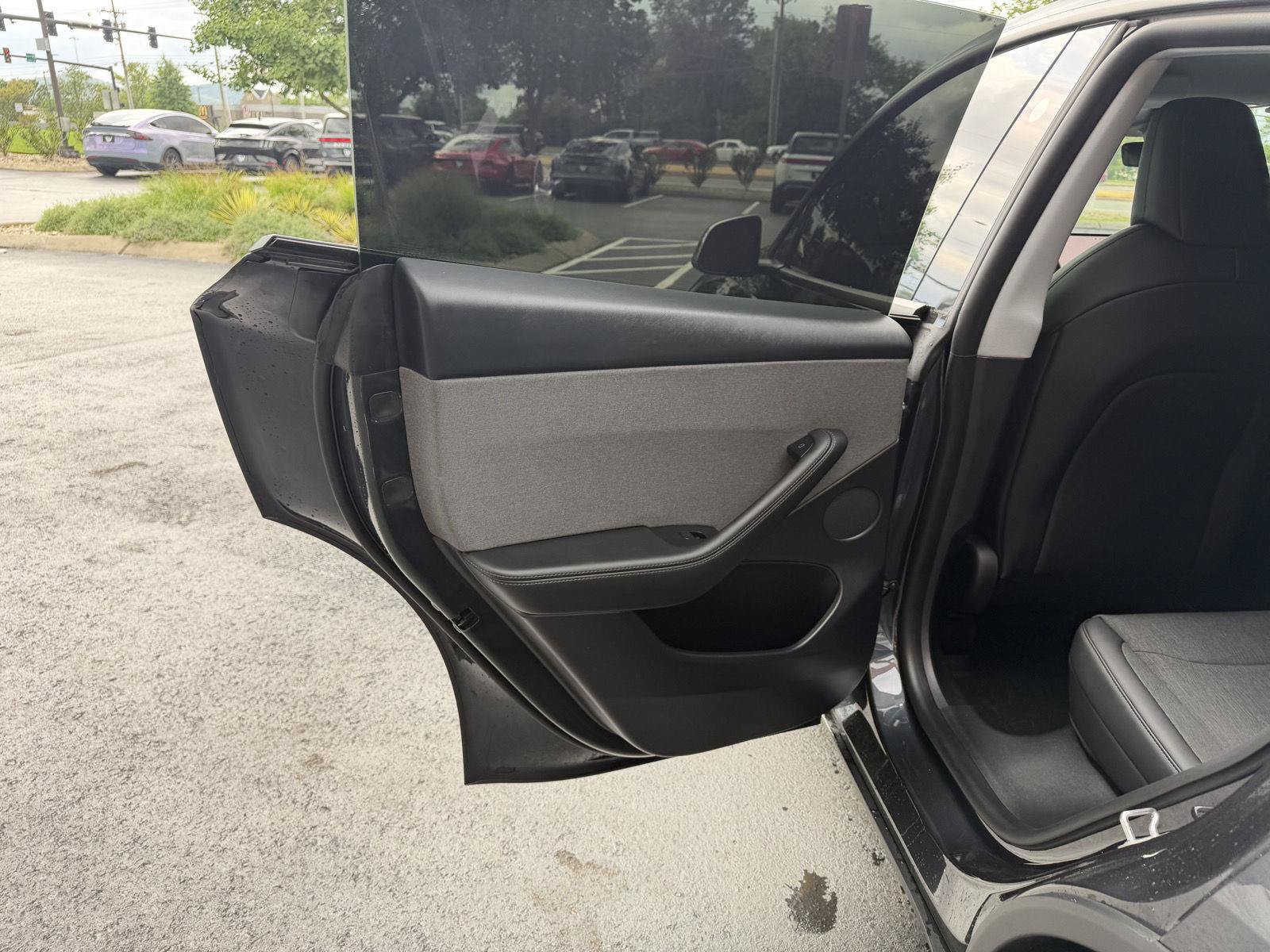 Used 2026 Tesla Model Y 2WD image 14
