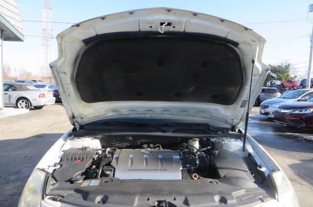 Used 2010 Cadillac DTS Luxury image 9