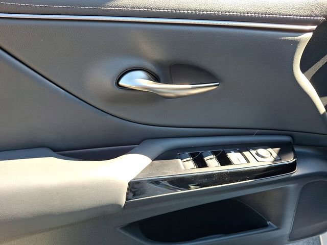 Used 2024 Lexus ES 350 image 16