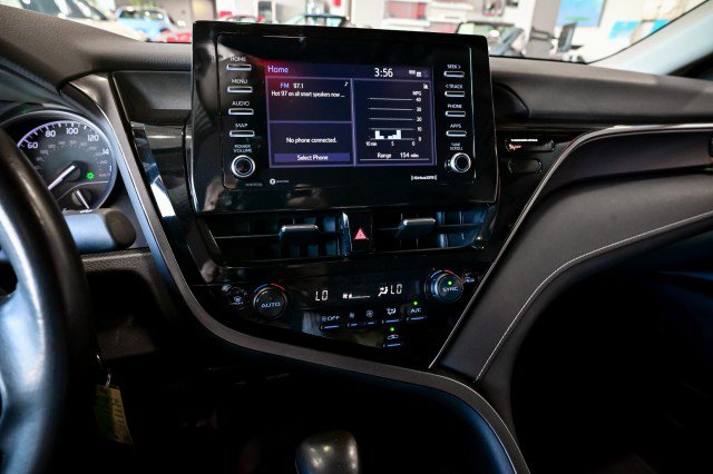 Used 2024 Toyota Camry SE FWD image 35