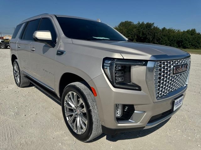 Used 2024 GMC Yukon Denali w/ Denali Reserve Package AWD/4WD image 8