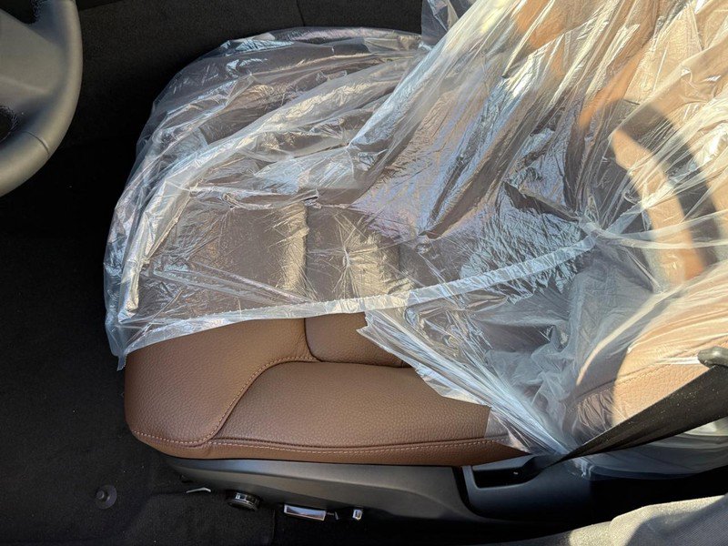 New 2026 Volvo V60 B5 Cross Country Plus w/ Climate Package image 11