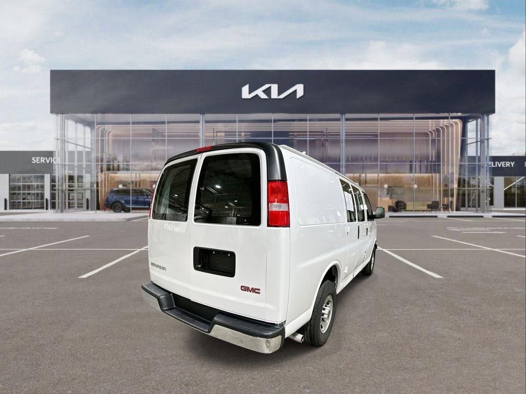 Used 2024 GMC Savana 2500 w/ Driver Convenience Package image 8