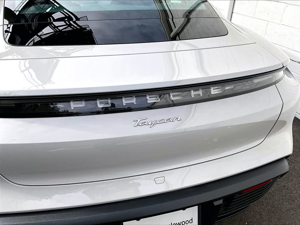 Certified 2024 Porsche Taycan image 13
