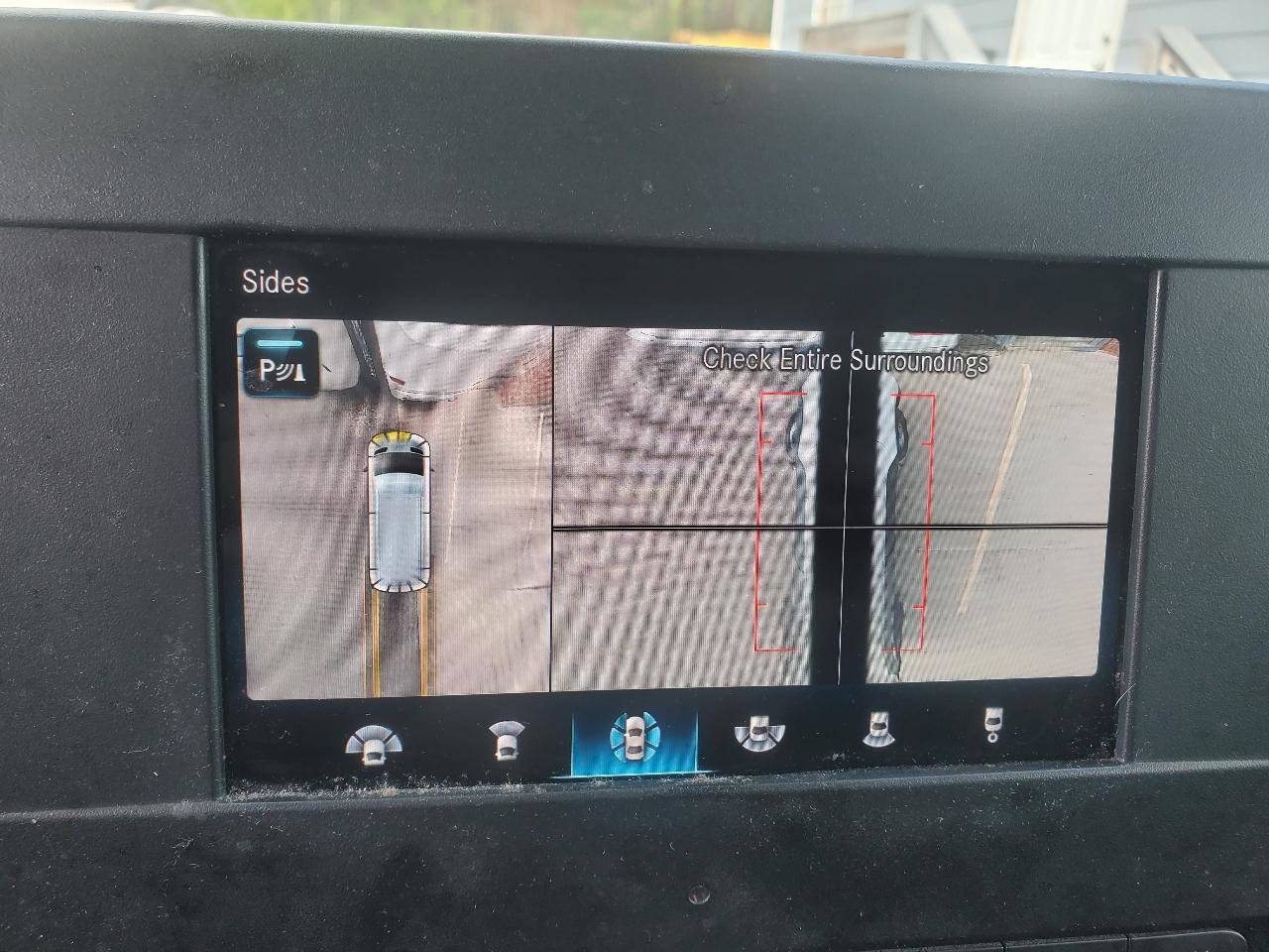 Used 2022 Mercedes-Benz Sprinter 1500 image 27