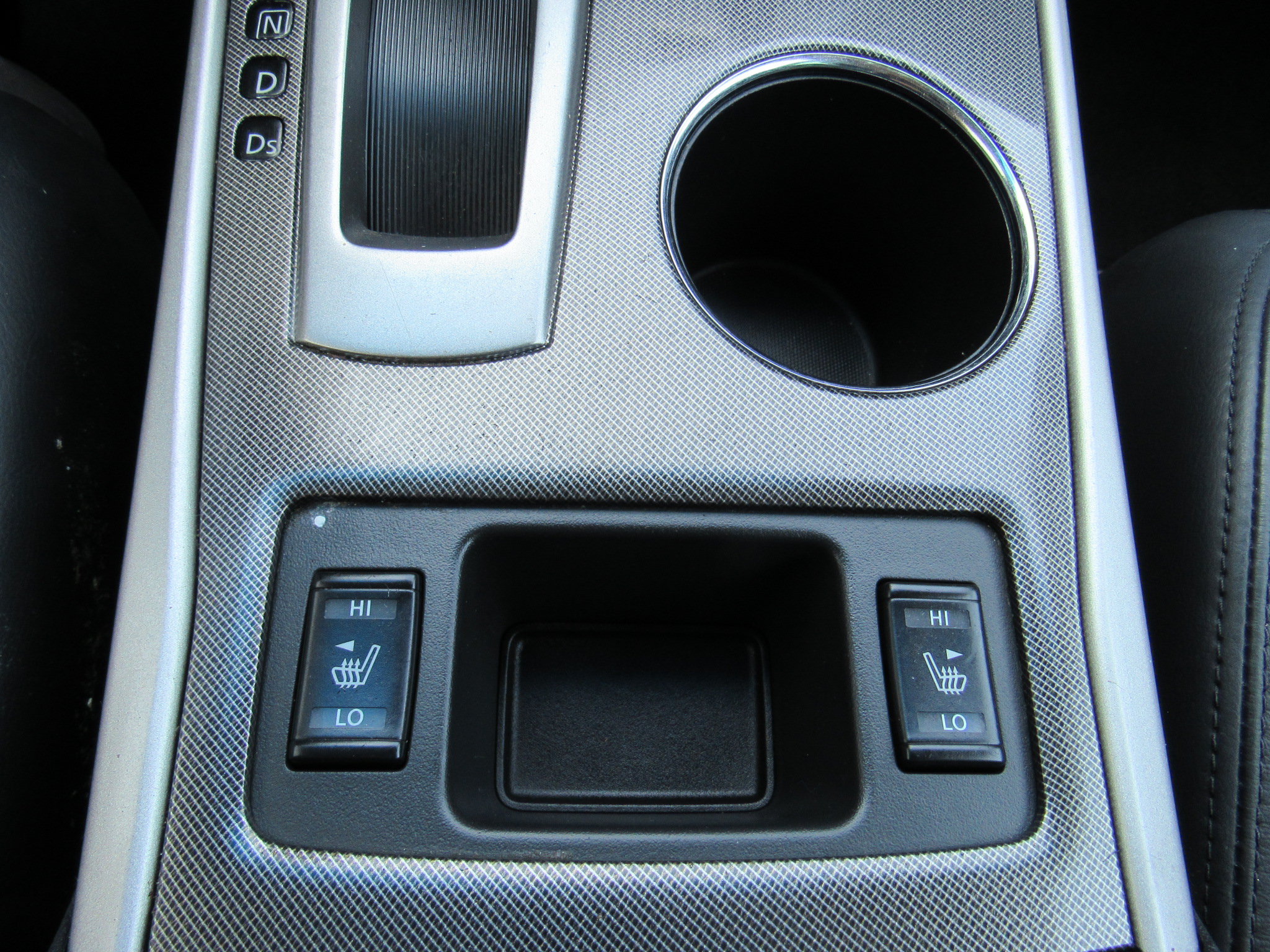 Used 2015 Nissan Altima 3.5 SL FWD image 29