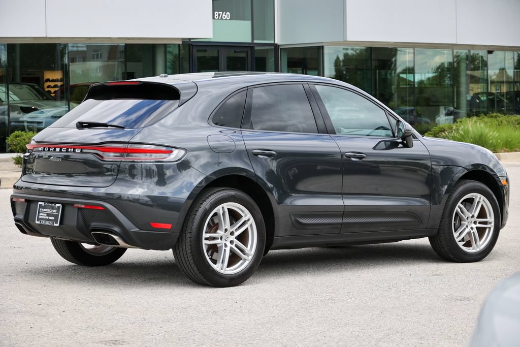 Certified 2023 Porsche Macan Turbo AWD/4WD image 19
