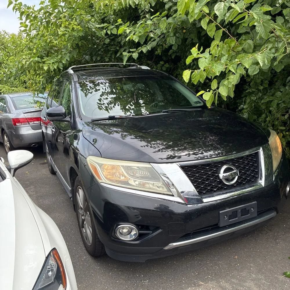 Used 2014 Nissan Pathfinder Platinum w/ Platinum Premium Package AWD/4WD image 9