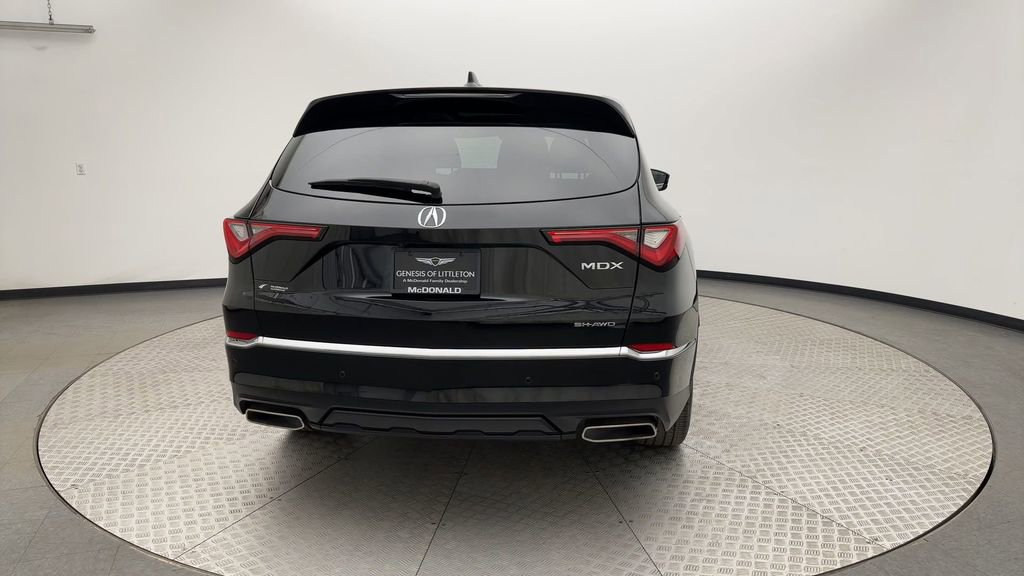 Used 2023 Acura MDX SH-AWD w/ Technology Package image 3