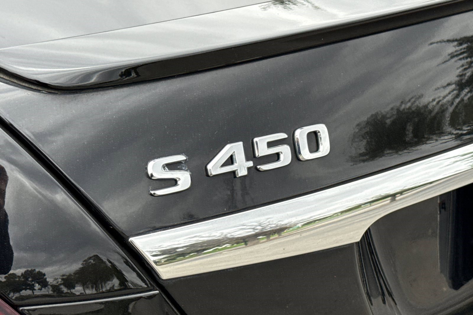 Used 2019 Mercedes-Benz S 450 Sedan image 36