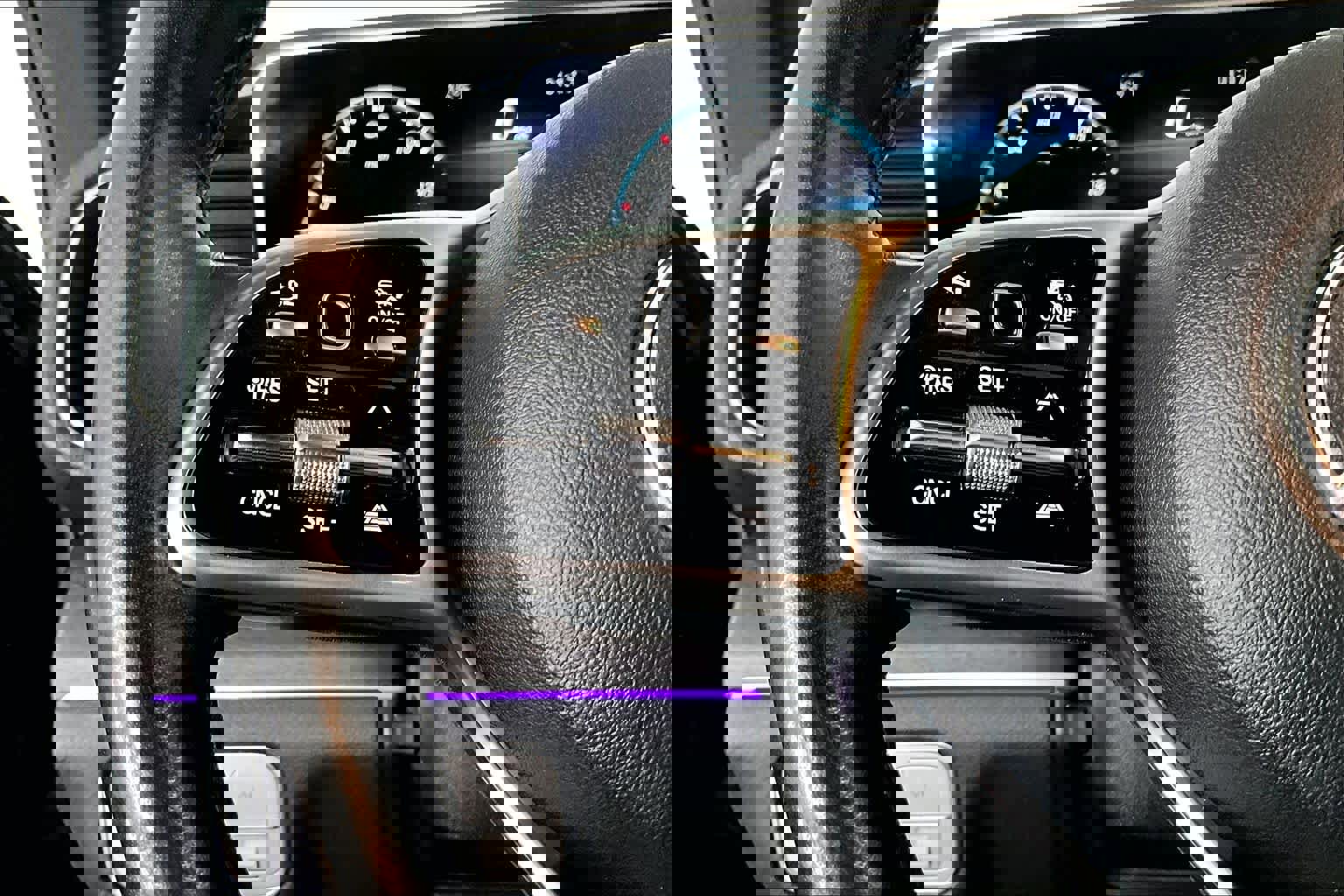 Used 2023 Mercedes-Benz GLE 350 4MATIC image 23