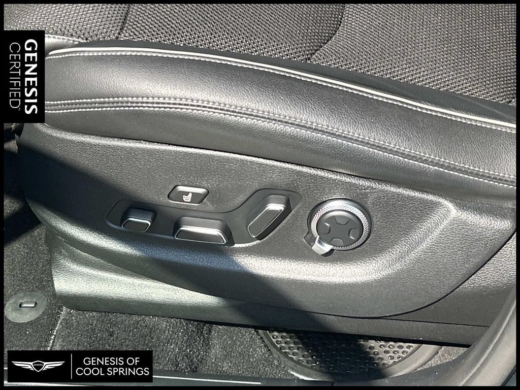 Used 2024 Genesis GV70 2.5T w/ Sport Prestige Package AWD/4WD image 18