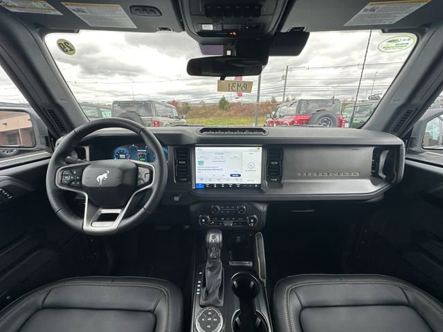 New 2025 Ford Bronco Badlands image 16