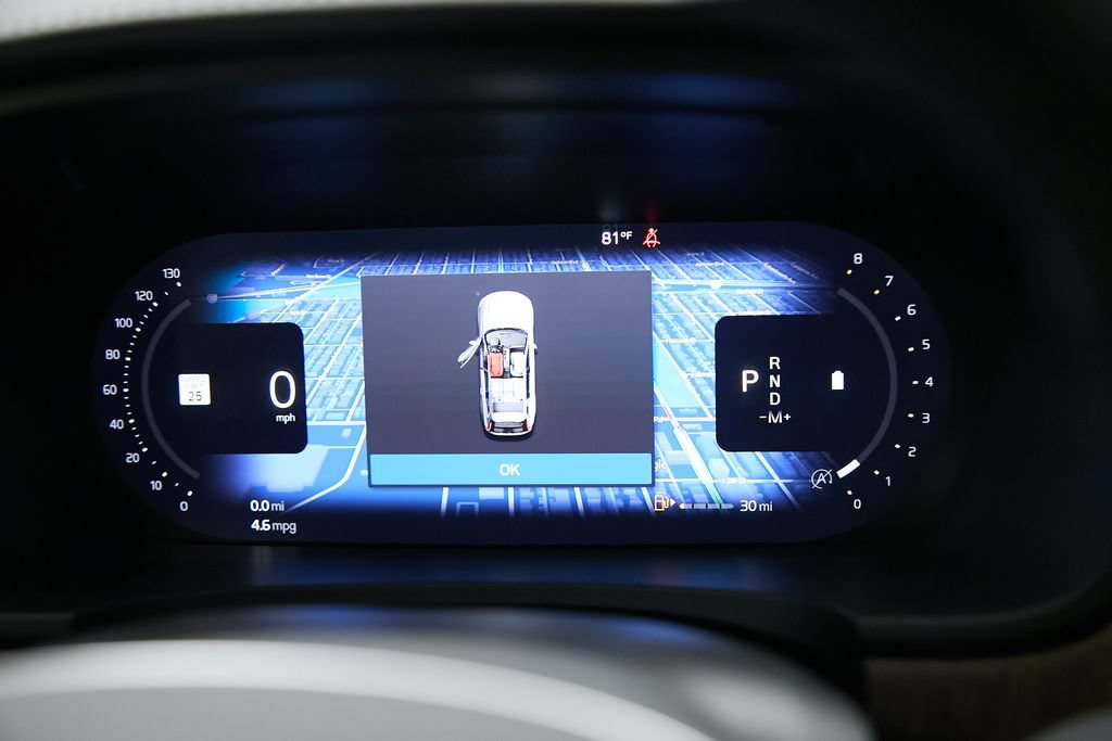 Certified 2025 Volvo V90 B6 Cross Country Ultra AWD/4WD image 17