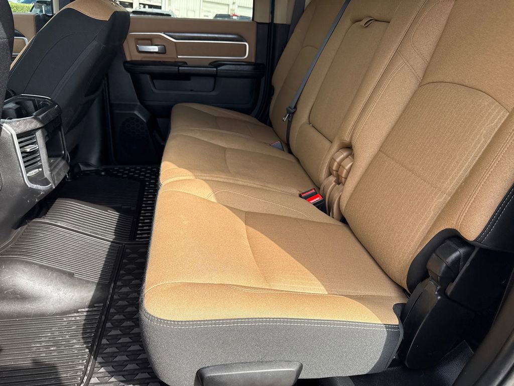 Used 2021 RAM 2500 Big Horn w/ Level 1 Equipment Group image 17