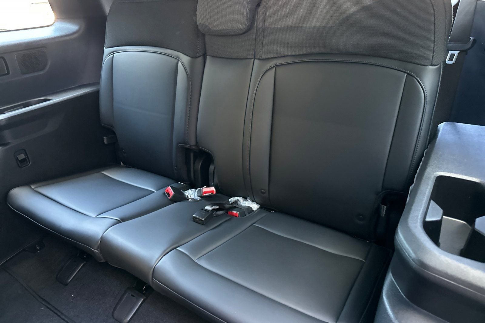 New 2027 Kia Telluride S FWD image 11