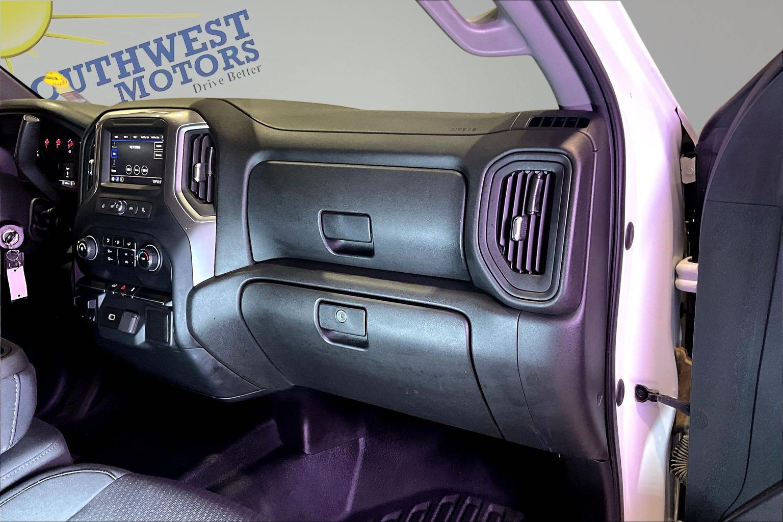 Used 2020 Chevrolet Silverado 1500 W/T w/ WT Value Package AWD/4WD image 27